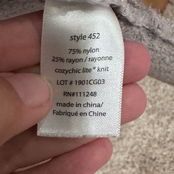 Barefoot Dreams Cozy Chic Lite Tan Open Cardigan- Medium - Picture 5 of 5